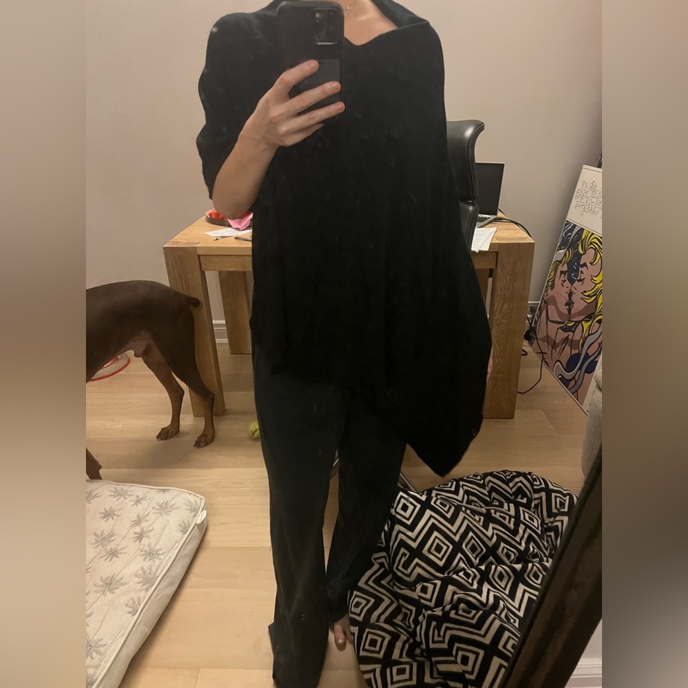 Black cashmere cape